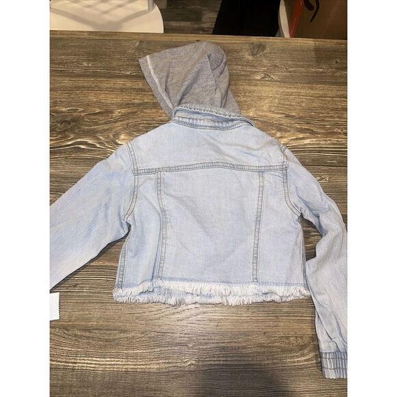 Girls' Hooded Jean Jacket - Cat & Jack Light Wash Blue Size XS(4/5). NWT. O - Picture 7 of 7